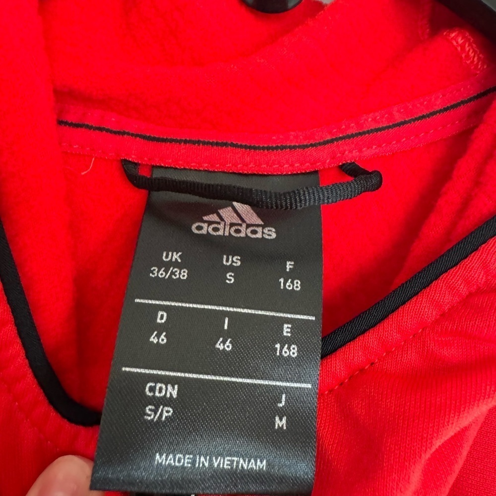New Adidas Jacket - Picture 4 of 6